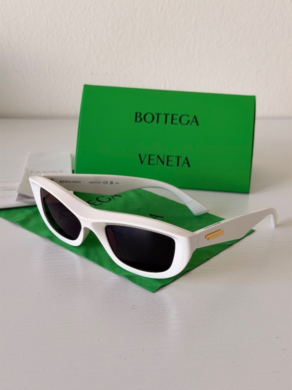 New Bottega Veneta White Sunglasses BV1326S 004 Authentic